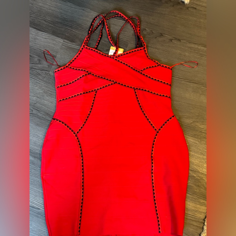 Hybrid & company Red Bodycon Dress with Black Trim